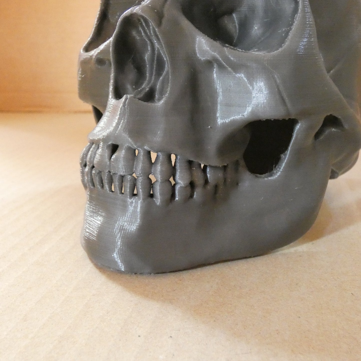 Couvercle tête de mort pour godet de peinture SATA 600ml